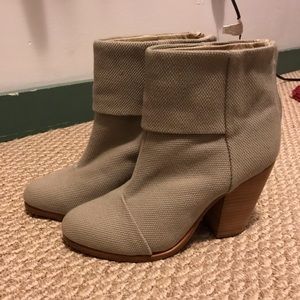 Free People tan booties